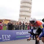 Giro d’Italia: a Pisa trionfa l’olandese Daan Hoole