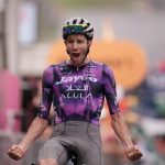Giro d’Italia: a Sestriere vince Harper, ma Yates si prende la “rosa”