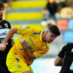 Serie B, Frosinone-Spezia: 2-1, i ciociari vincono e restano in vetta