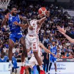 Basket Serie A, semifinale playoff: Brescia pareggia i conti contro l’Olimpia Milano
