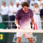 Roland Garros, giorno 6: Djokovic eliminato, impresa Fonseca
