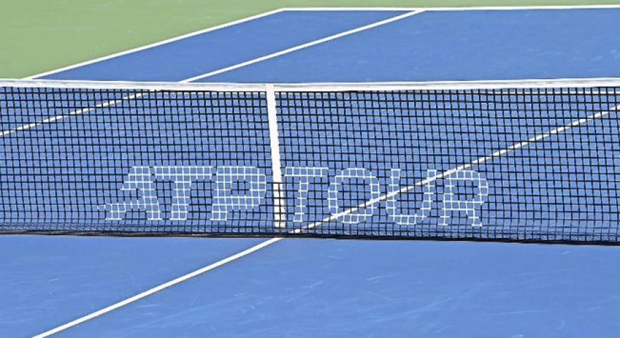 Tennis: Atp Finals, Berrettini costretto al ritiro