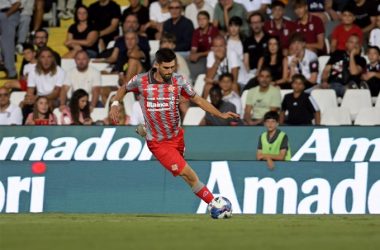 Serie B, Cesena-Cremonese 2-2