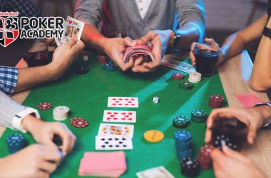 Difendere-il-Grande-Buio-in-un-Torneo-Scuola-di-Poker-Stanleybet-Academy-Italia