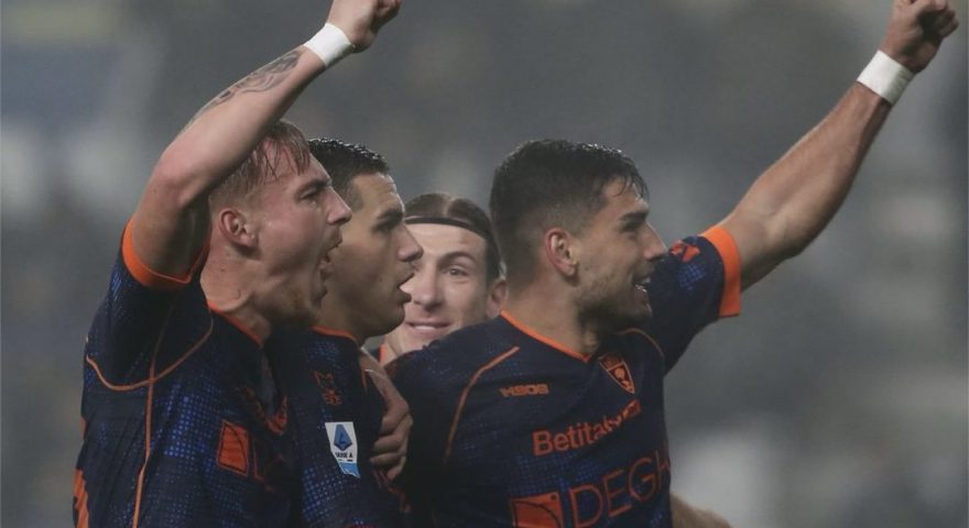 Serie A, tris del Lecce a Parma