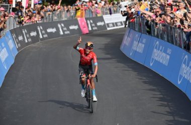 Giro d'Italia, 17esima tappa: vince Buitrago