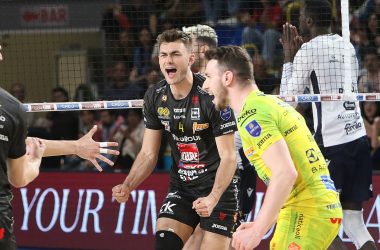 superlega volley, civitanova raggiunge perugia