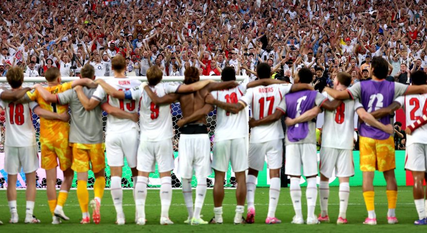 norvegia inghilterra, parole protagonisti
