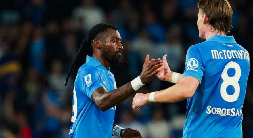 Serie A, Napoli-Roma 3-3
