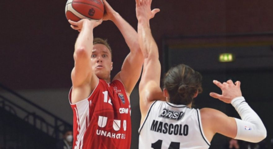 Basket lega A: Milano batte la Fortitudo