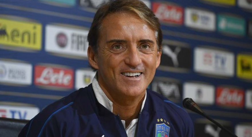 Mancini in conferenza stampa