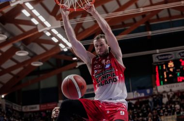 Basket: Milano sbanca anche Brindisi