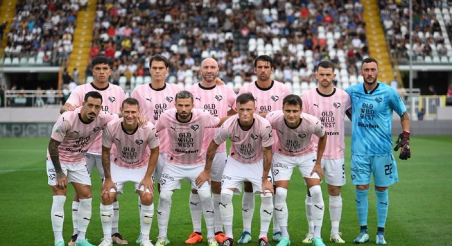 Serie B: l'anticipo è Palermo-Cosenza