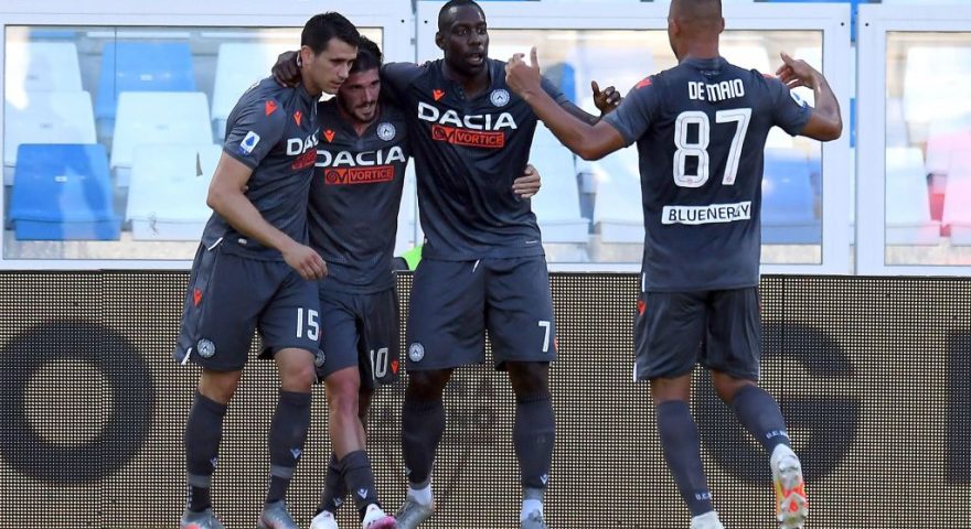 FERRARA, ITALY - JULY 09: Rodrigo De Paul of Udinese Calcio celebrates after scoring the opening goal during the Serie A match between SPAL and Udinese Calcio at Stadio Paolo Mazza on July 09, 2020 in Ferrara, Italy. (Photo by Alessandro Sabattini/Getty Images)