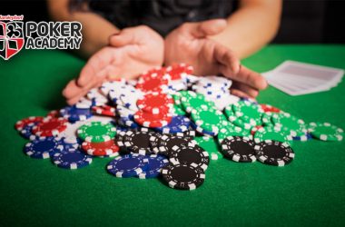 Scuola-Poker-Come-scegliere-quanto-puntare
