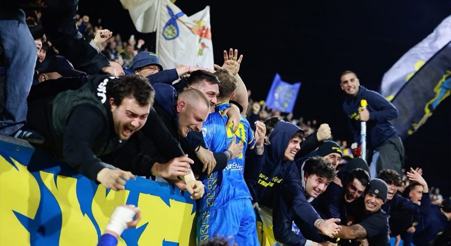 carrarese x official