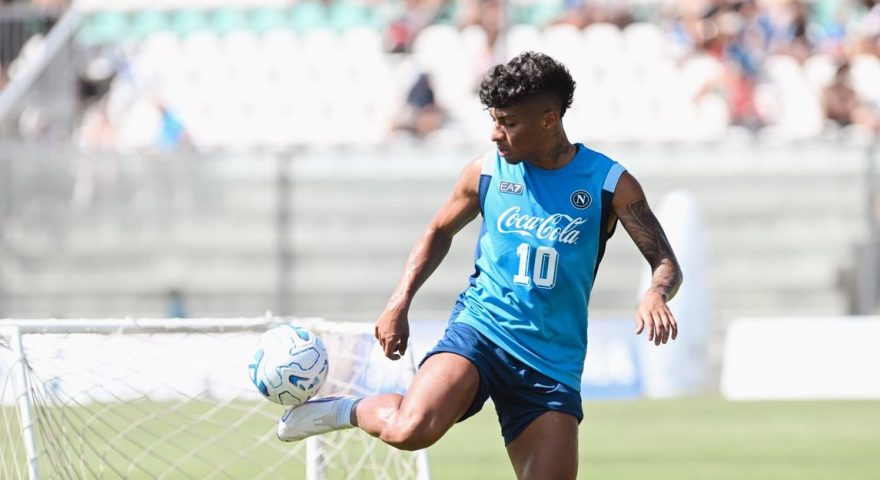napoli-official-ritiro